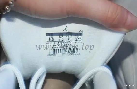 Authentic Air （Nike Release pairs） Version White Jordan 12 OVO 0502